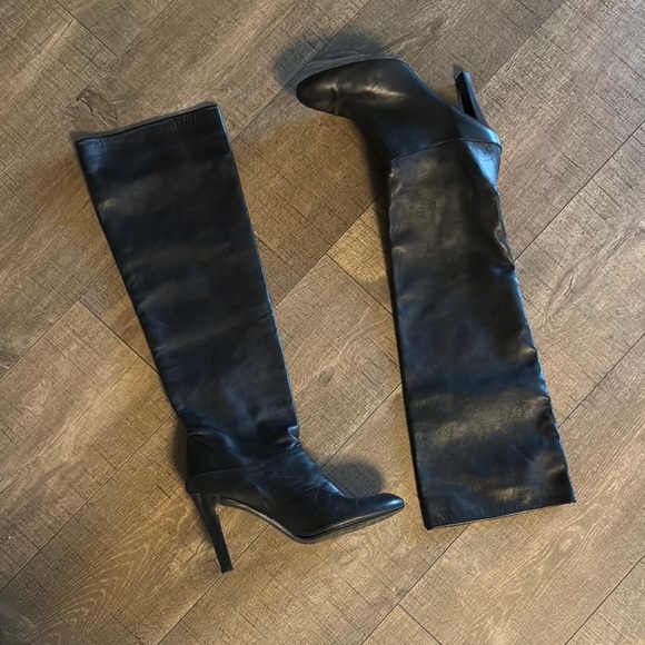 Stuart Weitzman Black Soft Genuine Leather Knee High Heeled Boots